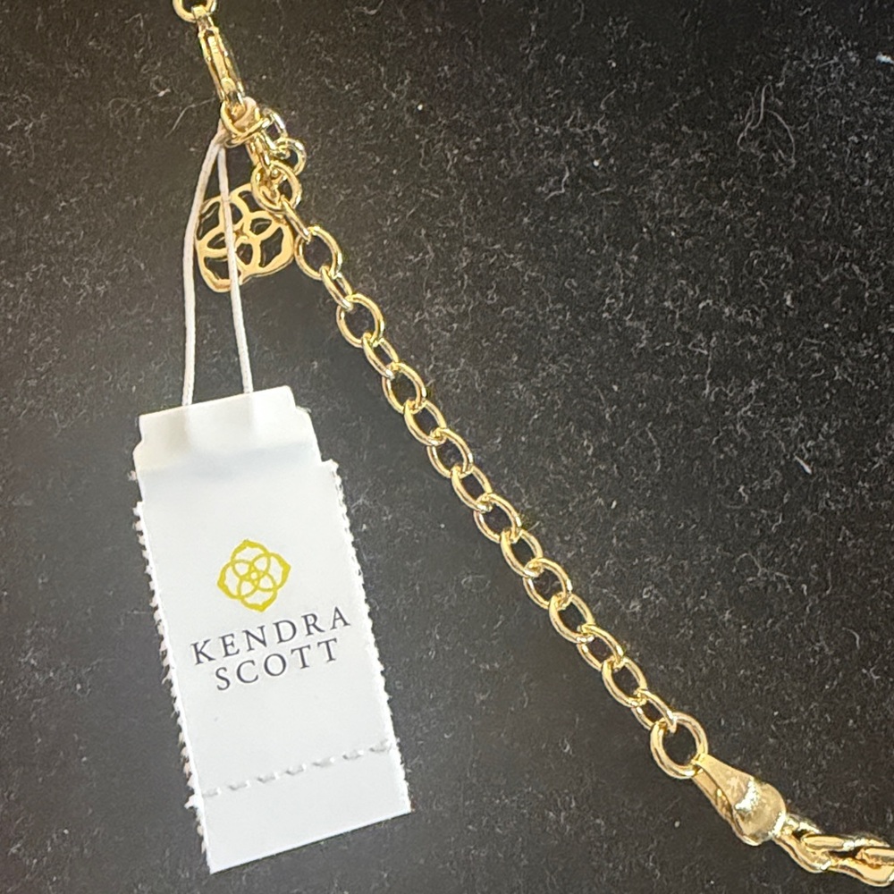 Kendra Scott Gold Isabella  Twisted Necklace - Picture 3 of 3